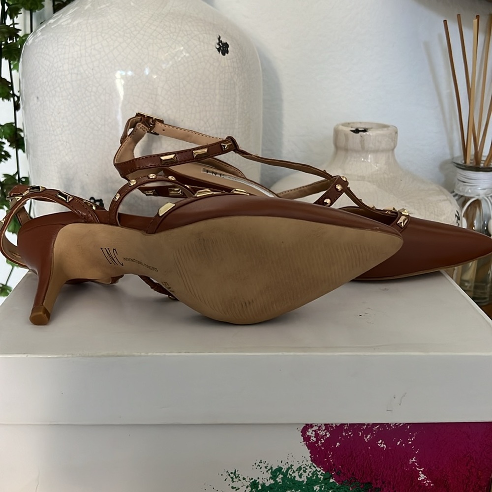 I-N-C shoes - Picture 3 of 4